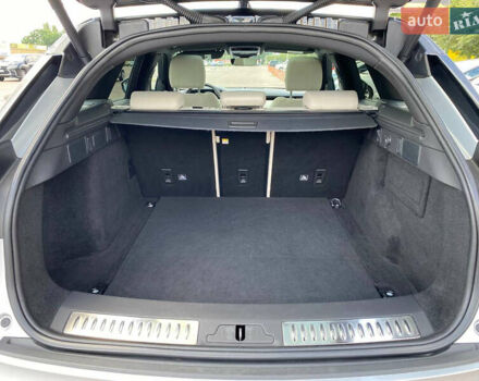 Серый Ленд Ровер Рендж Ровер Велар, объемом двигателя 2.99 л и пробегом 185 тыс. км за 39900 $, фото 23 на Automoto.ua