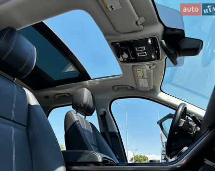 Сірий Ленд Ровер Рендж Ровер Велар, об'ємом двигуна 3 л та пробігом 89 тис. км за 39500 $, фото 35 на Automoto.ua