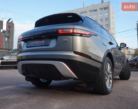 Серый Ленд Ровер Рендж Ровер Велар, объемом двигателя 2 л и пробегом 26 тыс. км за 44000 $, фото 64 на Automoto.ua