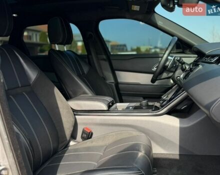 Сірий Ленд Ровер Рендж Ровер Велар, об'ємом двигуна 2 л та пробігом 140 тис. км за 32999 $, фото 51 на Automoto.ua