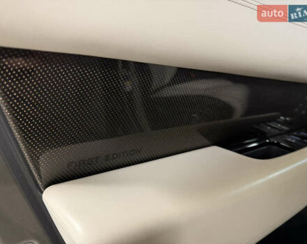 Серый Ленд Ровер Рендж Ровер Велар, объемом двигателя 3 л и пробегом 113 тыс. км за 38000 $, фото 42 на Automoto.ua