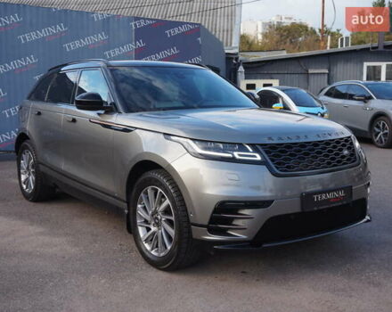 Серый Ленд Ровер Рендж Ровер Велар, объемом двигателя 2 л и пробегом 26 тыс. км за 44000 $, фото 3 на Automoto.ua
