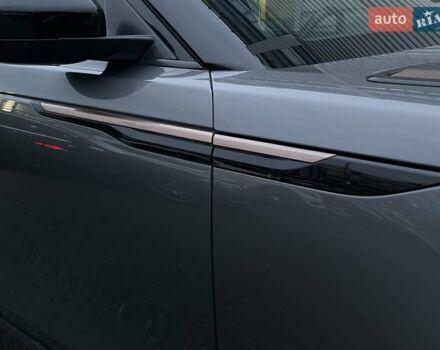 Сірий Ленд Ровер Рендж Ровер Велар, об'ємом двигуна 2 л та пробігом 93 тис. км за 43500 $, фото 8 на Automoto.ua