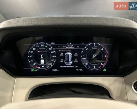 Серый Ленд Ровер Рендж Ровер Велар, объемом двигателя 2 л и пробегом 137 тыс. км за 34500 $, фото 19 на Automoto.ua