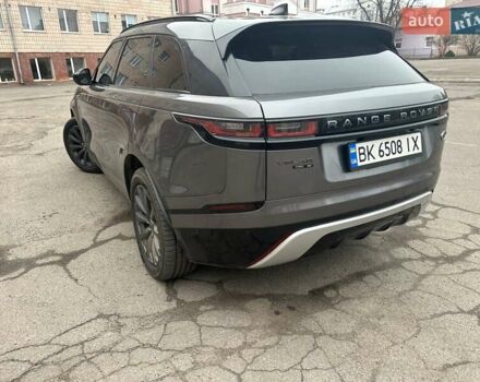 Серый Ленд Ровер Рендж Ровер Велар, объемом двигателя 2 л и пробегом 133 тыс. км за 31000 $, фото 12 на Automoto.ua