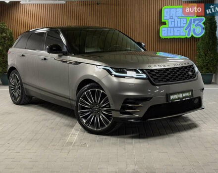 Серый Ленд Ровер Рендж Ровер Велар, объемом двигателя 3 л и пробегом 113 тыс. км за 38000 $, фото 2 на Automoto.ua