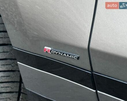 Серый Ленд Ровер Рендж Ровер Велар, объемом двигателя 3 л и пробегом 106 тыс. км за 39500 $, фото 16 на Automoto.ua