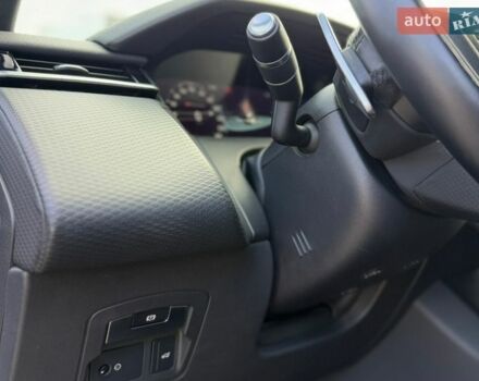 Сірий Ленд Ровер Рендж Ровер Велар, об'ємом двигуна 2 л та пробігом 140 тис. км за 32999 $, фото 41 на Automoto.ua