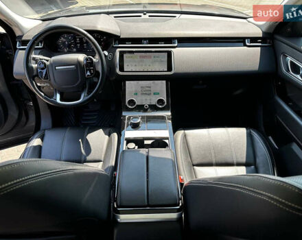 Сірий Ленд Ровер Рендж Ровер Велар, об'ємом двигуна 3 л та пробігом 89 тис. км за 39500 $, фото 26 на Automoto.ua
