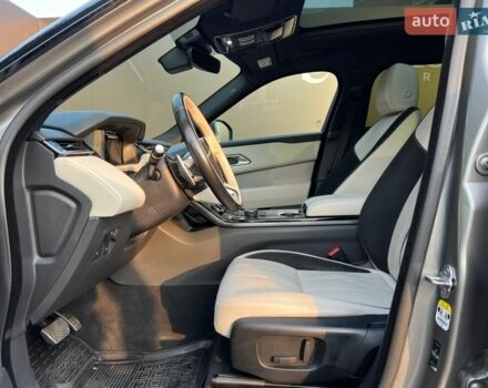 Сірий Ленд Ровер Рендж Ровер Велар, об'ємом двигуна 3 л та пробігом 83 тис. км за 46000 $, фото 20 на Automoto.ua