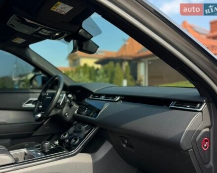 Сірий Ленд Ровер Рендж Ровер Велар, об'ємом двигуна 2 л та пробігом 140 тис. км за 32999 $, фото 47 на Automoto.ua