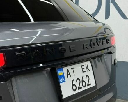 Серый Ленд Ровер Рендж Ровер Велар, объемом двигателя 2 л и пробегом 101 тыс. км за 39999 $, фото 8 на Automoto.ua