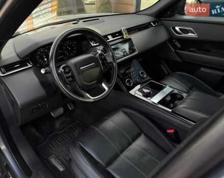 Серый Ленд Ровер Рендж Ровер Велар, объемом двигателя 3 л и пробегом 242 тыс. км за 25999 $, фото 42 на Automoto.ua