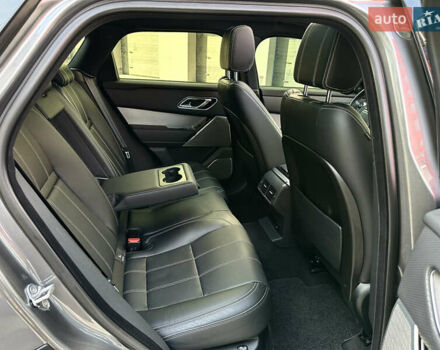 Сірий Ленд Ровер Рендж Ровер Велар, об'ємом двигуна 2 л та пробігом 174 тис. км за 34800 $, фото 46 на Automoto.ua