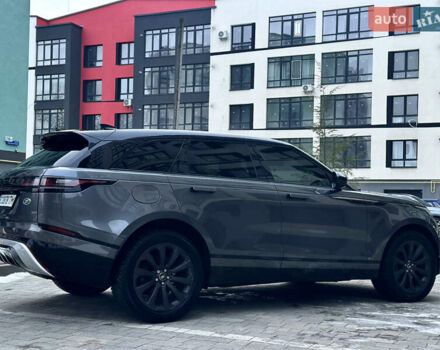 Сірий Ленд Ровер Рендж Ровер Велар, об'ємом двигуна 2 л та пробігом 174 тис. км за 34800 $, фото 6 на Automoto.ua