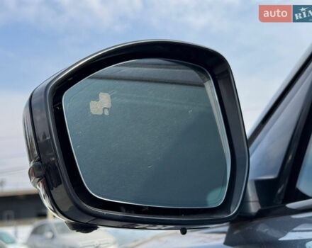 Серый Ленд Ровер Рендж Ровер Велар, объемом двигателя 3 л и пробегом 242 тыс. км за 25999 $, фото 8 на Automoto.ua