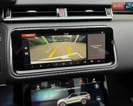 Серый Ленд Ровер Рендж Ровер Велар, объемом двигателя 2 л и пробегом 155 тыс. км за 34990 $, фото 19 на Automoto.ua