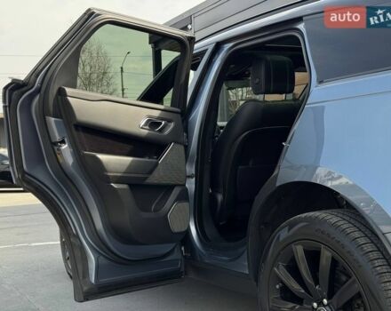 Серый Ленд Ровер Рендж Ровер Велар, объемом двигателя 3 л и пробегом 242 тыс. км за 25999 $, фото 56 на Automoto.ua