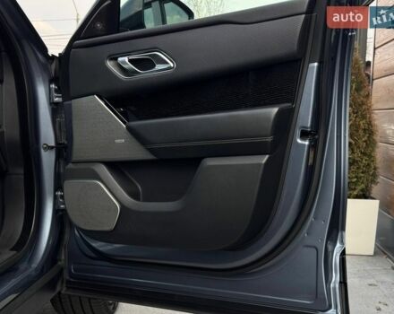 Серый Ленд Ровер Рендж Ровер Велар, объемом двигателя 3 л и пробегом 242 тыс. км за 25999 $, фото 80 на Automoto.ua