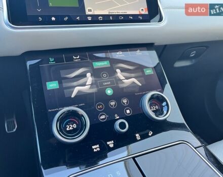 Сірий Ленд Ровер Рендж Ровер Велар, об'ємом двигуна 2 л та пробігом 109 тис. км за 37000 $, фото 30 на Automoto.ua