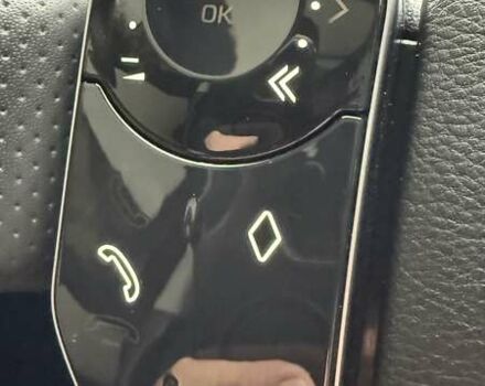 Серый Ленд Ровер Рендж Ровер Велар, объемом двигателя 2 л и пробегом 102 тыс. км за 37500 $, фото 44 на Automoto.ua