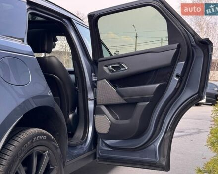 Серый Ленд Ровер Рендж Ровер Велар, объемом двигателя 3 л и пробегом 242 тыс. км за 25999 $, фото 72 на Automoto.ua