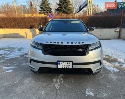 Сірий Ленд Ровер Рендж Ровер Велар, об'ємом двигуна 2 л та пробігом 130 тис. км за 34000 $, фото 3 на Automoto.ua