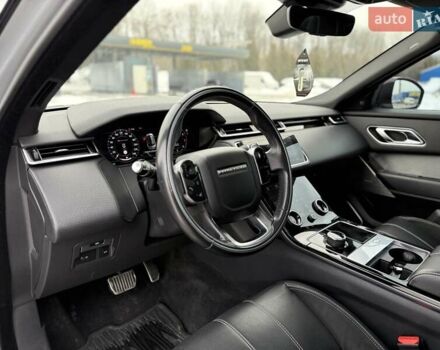 Серый Ленд Ровер Рендж Ровер Велар, объемом двигателя 2 л и пробегом 130 тыс. км за 34650 $, фото 13 на Automoto.ua