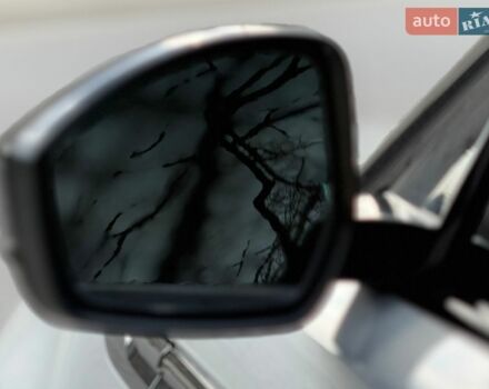 Серый Ленд Ровер Рендж Ровер Велар, объемом двигателя 2 л и пробегом 133 тыс. км за 33100 $, фото 18 на Automoto.ua