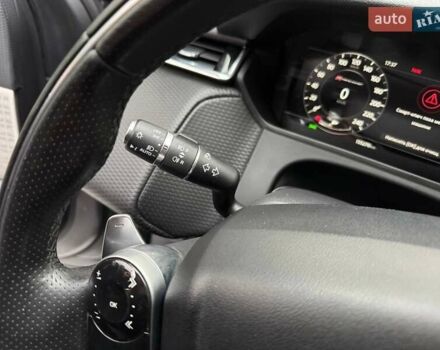 Серый Ленд Ровер Рендж Ровер Велар, объемом двигателя 2 л и пробегом 155 тыс. км за 34990 $, фото 15 на Automoto.ua