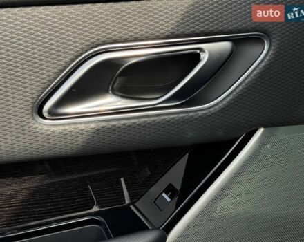 Серый Ленд Ровер Рендж Ровер Велар, объемом двигателя 3 л и пробегом 242 тыс. км за 25999 $, фото 58 на Automoto.ua