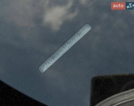 Серый Ленд Ровер Рендж Ровер Велар, объемом двигателя 3 л и пробегом 242 тыс. км за 25999 $, фото 91 на Automoto.ua