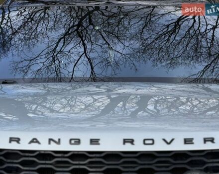 Серый Ленд Ровер Рендж Ровер Велар, объемом двигателя 2 л и пробегом 133 тыс. км за 33100 $, фото 9 на Automoto.ua