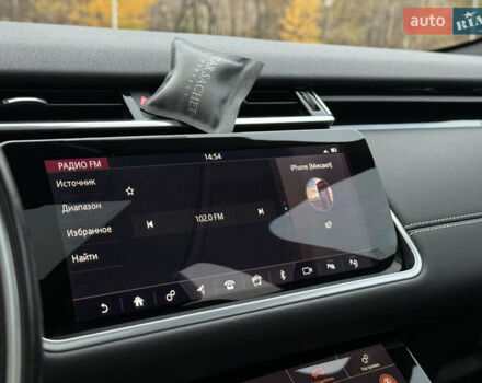 Серый Ленд Ровер Рендж Ровер Велар, объемом двигателя 3 л и пробегом 102 тыс. км за 38000 $, фото 42 на Automoto.ua