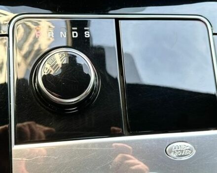 Серый Ленд Ровер Рендж Ровер Велар, объемом двигателя 2 л и пробегом 174 тыс. км за 33990 $, фото 44 на Automoto.ua