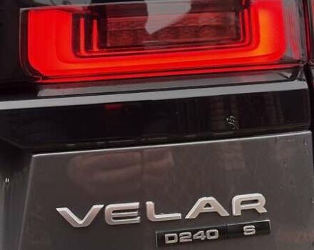 Серый Ленд Ровер Рендж Ровер Велар, объемом двигателя 2 л и пробегом 102 тыс. км за 37500 $, фото 10 на Automoto.ua