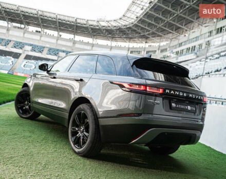 Сірий Ленд Ровер Рендж Ровер Велар, об'ємом двигуна 2 л та пробігом 49 тис. км за 39900 $, фото 11 на Automoto.ua