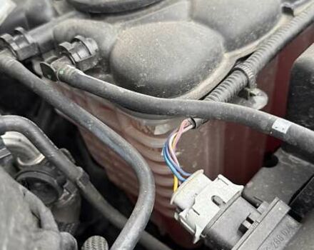 Серый Ленд Ровер Рендж Ровер Велар, объемом двигателя 2 л и пробегом 102 тыс. км за 37500 $, фото 85 на Automoto.ua