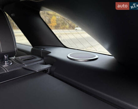 Серый Ленд Ровер Рендж Ровер Велар, объемом двигателя 3 л и пробегом 102 тыс. км за 38000 $, фото 41 на Automoto.ua