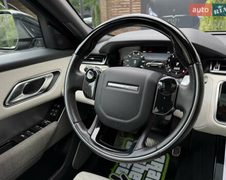 Сірий Ленд Ровер Рендж Ровер Велар, об'ємом двигуна 2 л та пробігом 30 тис. км за 39999 $, фото 27 на Automoto.ua