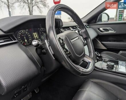 Серый Ленд Ровер Рендж Ровер Велар, объемом двигателя 3 л и пробегом 242 тыс. км за 29999 $, фото 56 на Automoto.ua