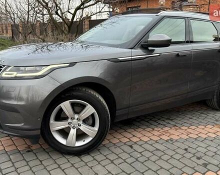 Серый Ленд Ровер Рендж Ровер Велар, объемом двигателя 2 л и пробегом 102 тыс. км за 37500 $, фото 24 на Automoto.ua