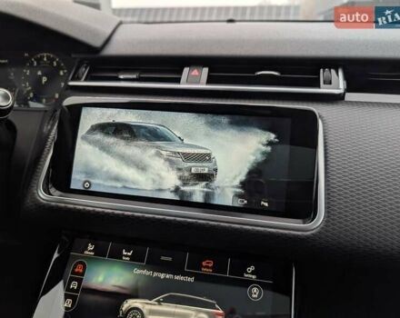 Серый Ленд Ровер Рендж Ровер Велар, объемом двигателя 3 л и пробегом 242 тыс. км за 29999 $, фото 53 на Automoto.ua
