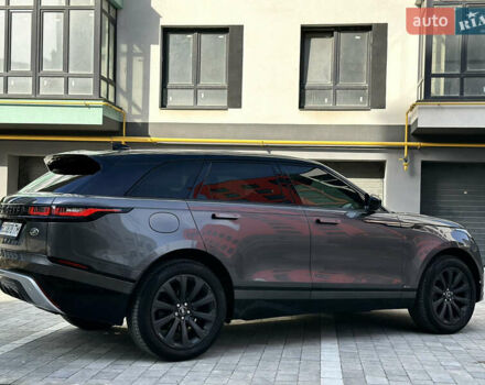 Серый Ленд Ровер Рендж Ровер Велар, объемом двигателя 2 л и пробегом 174 тыс. км за 34800 $, фото 17 на Automoto.ua