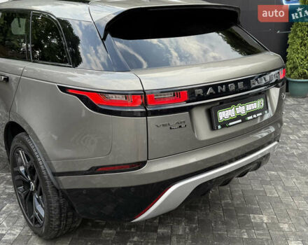 Сірий Ленд Ровер Рендж Ровер Велар, об'ємом двигуна 2 л та пробігом 30 тис. км за 39999 $, фото 65 на Automoto.ua