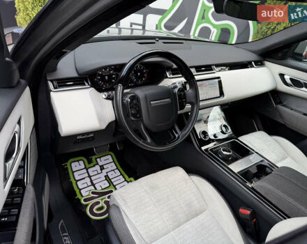 Сірий Ленд Ровер Рендж Ровер Велар, об'ємом двигуна 2 л та пробігом 30 тис. км за 39999 $, фото 48 на Automoto.ua