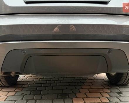 Серый Ленд Ровер Рендж Ровер Велар, объемом двигателя 2 л и пробегом 102 тыс. км за 37500 $, фото 31 на Automoto.ua