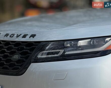 Серый Ленд Ровер Рендж Ровер Велар, объемом двигателя 2 л и пробегом 133 тыс. км за 33100 $, фото 7 на Automoto.ua
