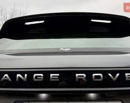 Серый Ленд Ровер Рендж Ровер Велар, объемом двигателя 2 л и пробегом 102 тыс. км за 37500 $, фото 8 на Automoto.ua