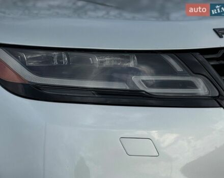 Серый Ленд Ровер Рендж Ровер Велар, объемом двигателя 2 л и пробегом 133 тыс. км за 33100 $, фото 8 на Automoto.ua